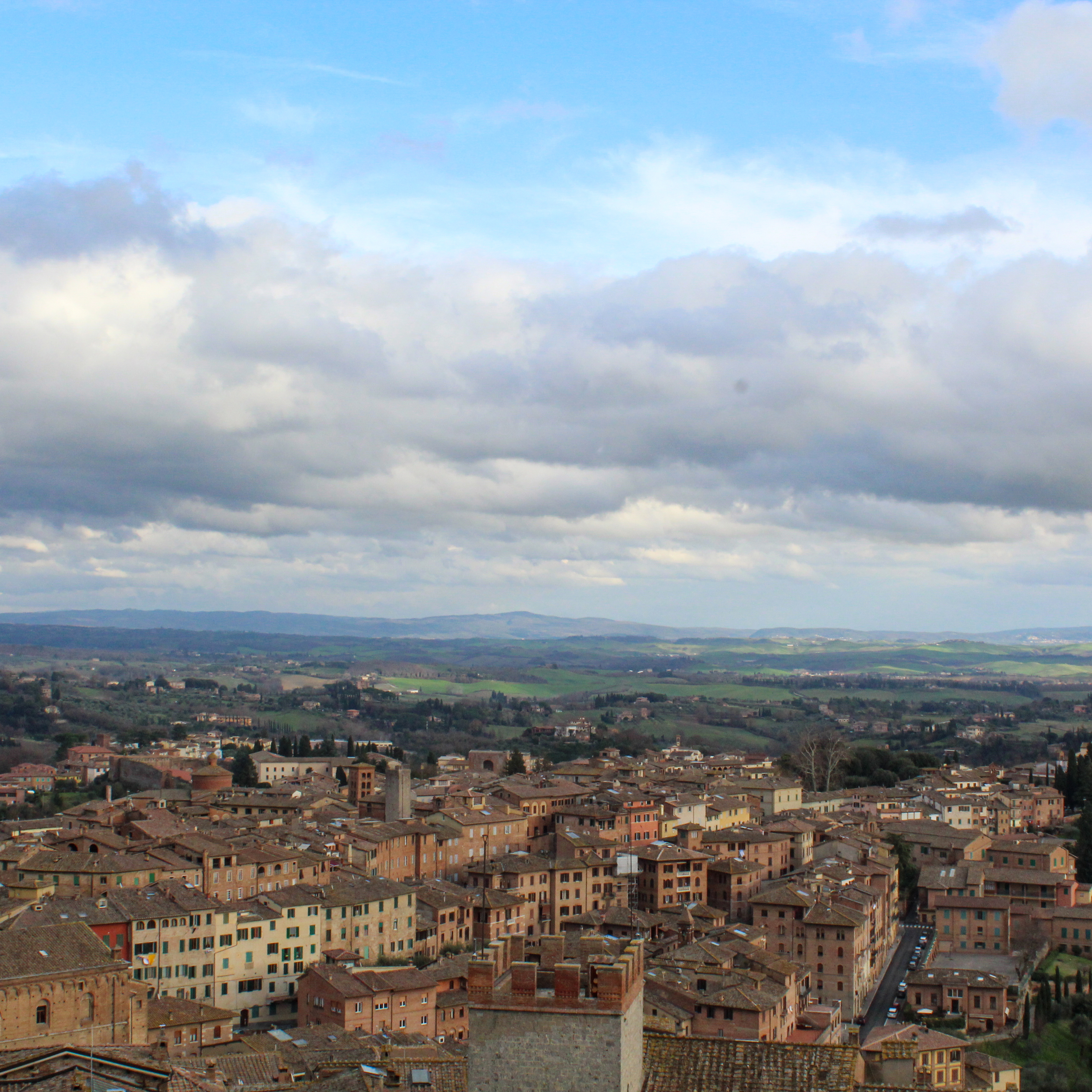 Image of the city of Siena.